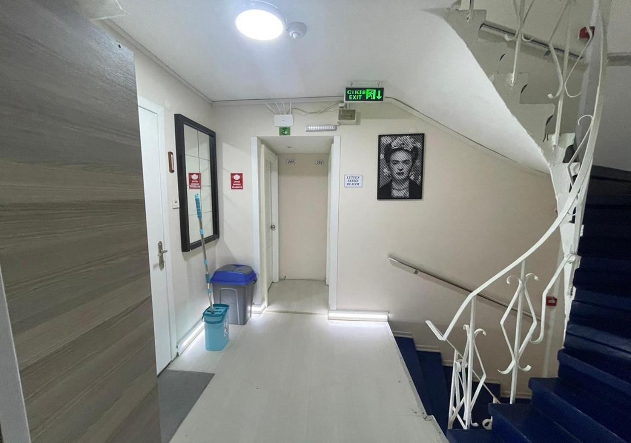 Meydan Pansiyon Uskudar Hotell Istanbul Eksteriør bilde