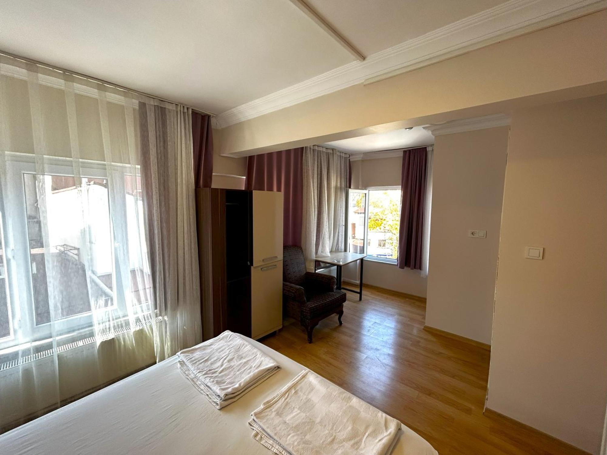 Meydan Pansiyon Uskudar Hotell Istanbul Eksteriør bilde